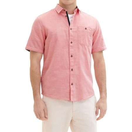 pink-short-sleeved-shirt