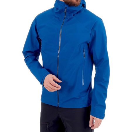 cold-resistant-hooded-jacket
