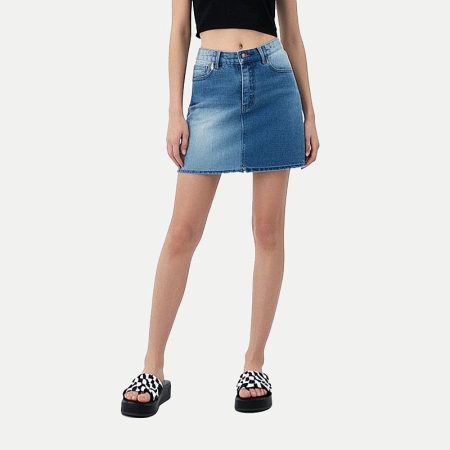 womens-classic-fashionable-short-length-denim-skirt