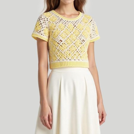 classic-round-neck-knitted-short-sleeved-top