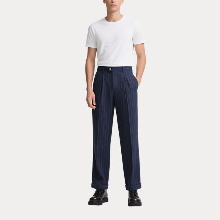 mens-casual-chinos-are-straight-leg-trousers