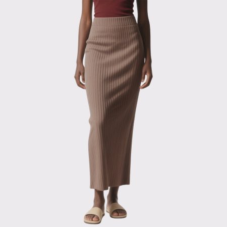 elegant-and-comfortable-womens-maxi-skirts