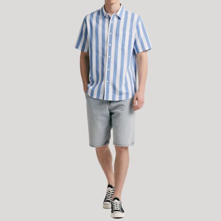 striped-design-mens-short-sleeved-shirt-simple-and-fashionable