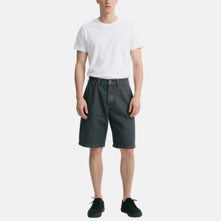 dark-grey-simple-and-versatile-mens-denim-shorts