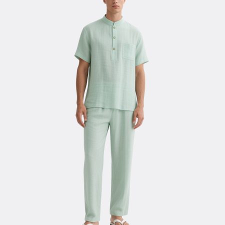 mens-beige-green-button-down-summer-suit-short-sleeve-relaxed-fit