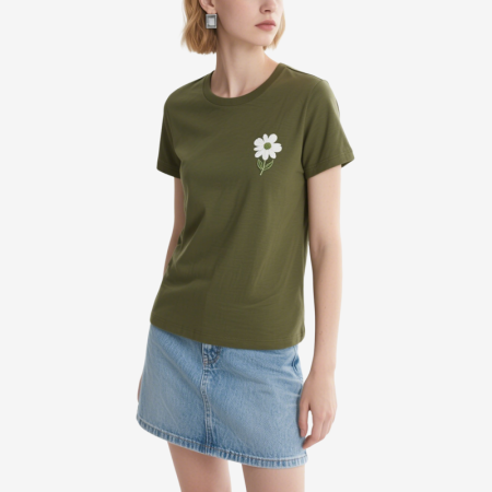 military-green-daisy-embroidered-short-sleeved-t-shirt