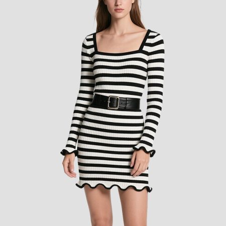 striped-square-collar-womens-fashionable-knitted-dress